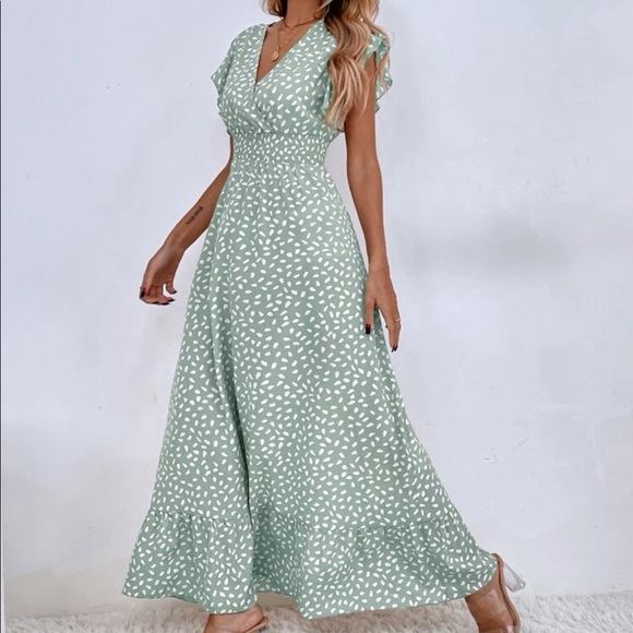 Dots ruffle trim shirred waist maxi dress - Picture 9 of 16